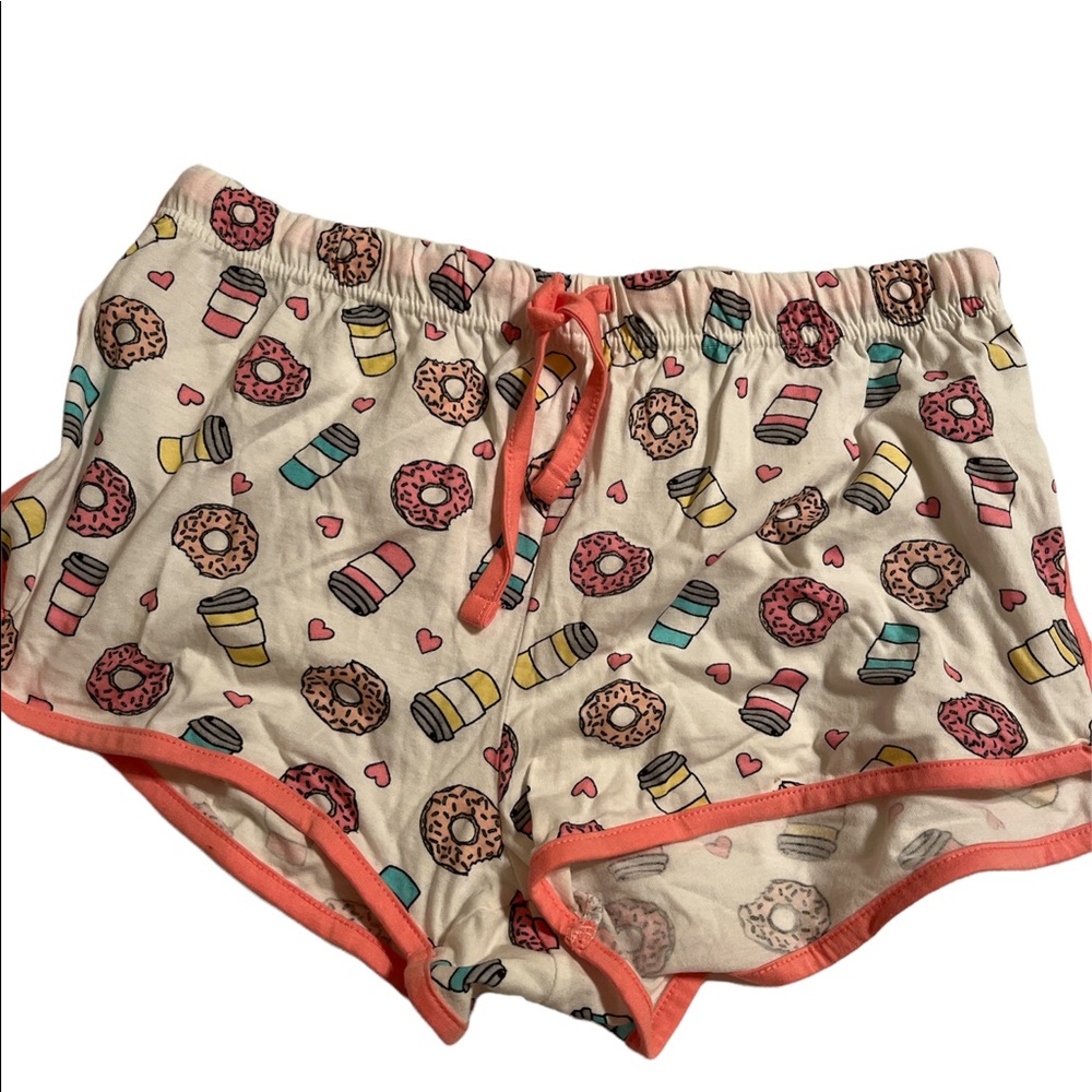 Forever 21 Donut Shorts M
